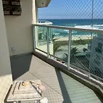 Recreio Dos Bandeirantes - Pe Na Areia